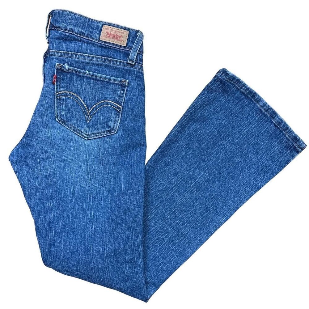 Levi-s Women's Blue and Navy Jeans